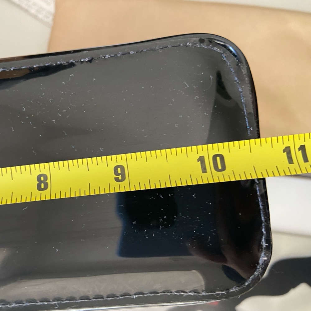 (NWOT) Ted Baker London black Calgary’s bag
Beauty bag - Picture 5 of 14